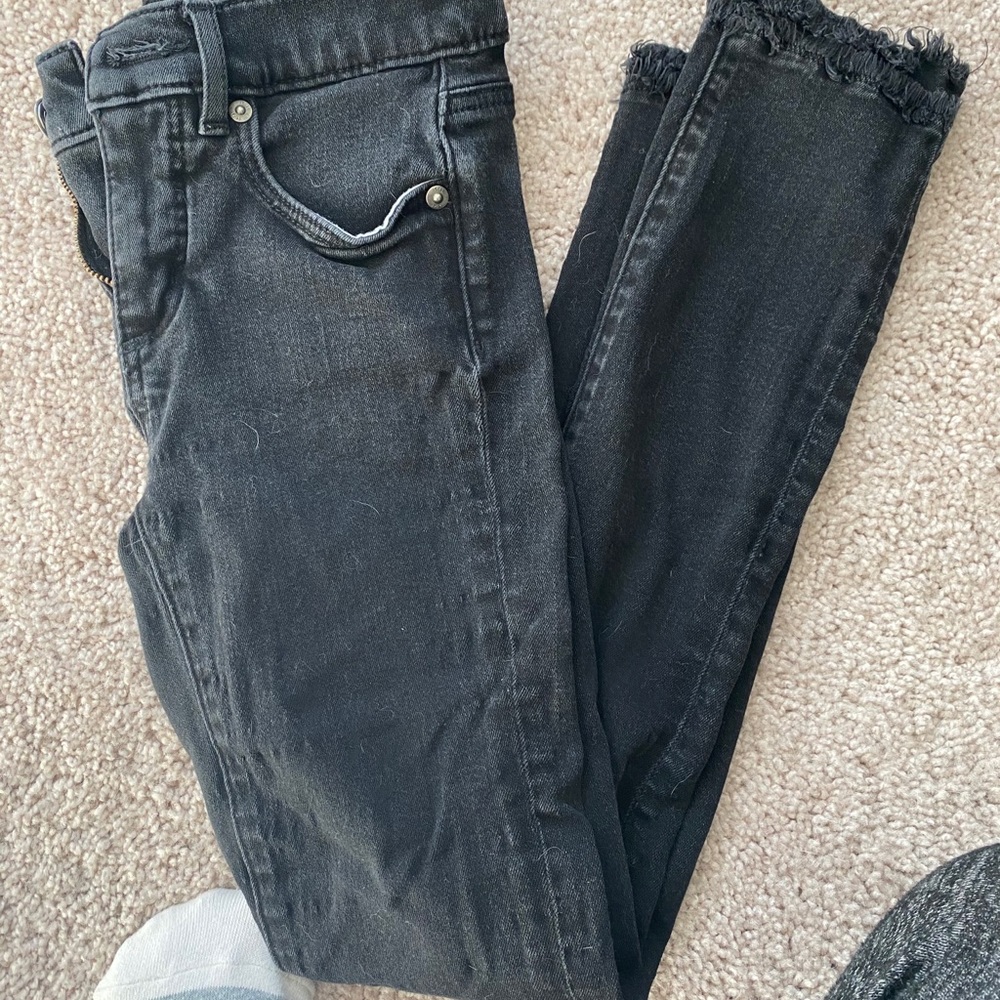 Loft modern black skinny jeans/Capris